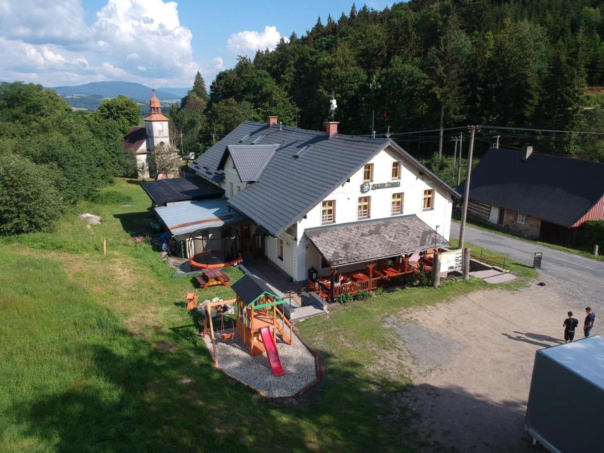 Penzion Stvanice Stare Miasto  Zewnętrze zdjęcie